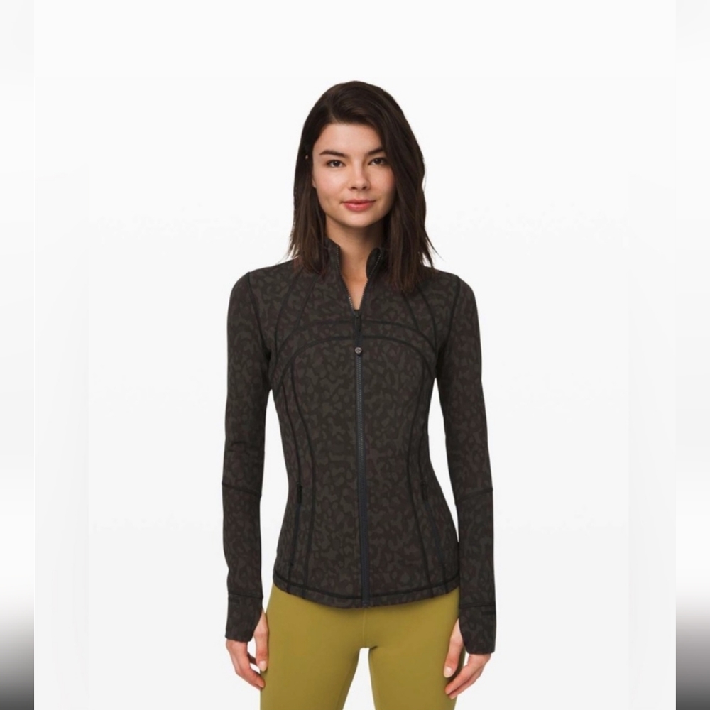 Lululemon Define Jacket in Luxtreme